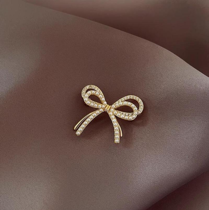 

1Pc Creative Bow Brooch Fashion Exquisite Pin Charm Trendy Jewelry Accessories Party Banquet Festival Gift Souvenir