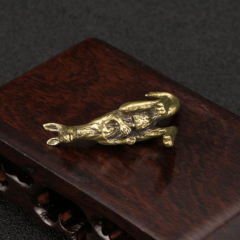 1pc Mini Kangaroo Figurine Vintage Brass Small Kangaroo Statue Vintage Animal Sculpture Fengshui Ornament For Home Office Decor
