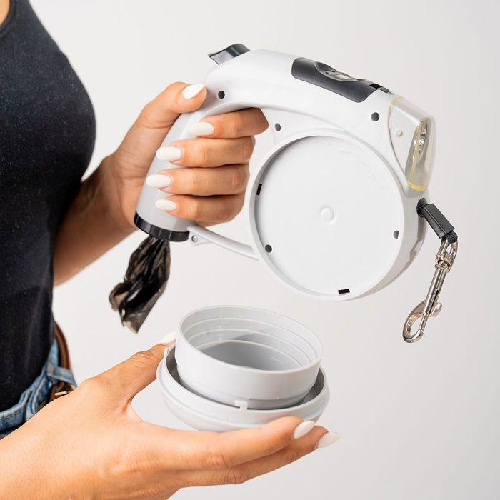 Laisse pour chien rétractable - InnovaGoods - Leashic - 6 en 1 - Lumière LED - Compartiments pratiques