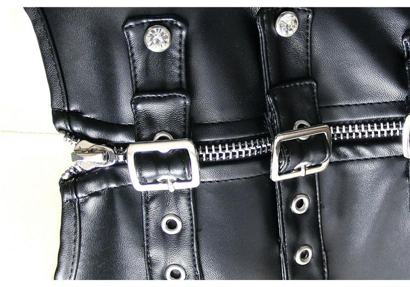 Shapewear in Pelle e Abbigliamento Modellante Stile Punk