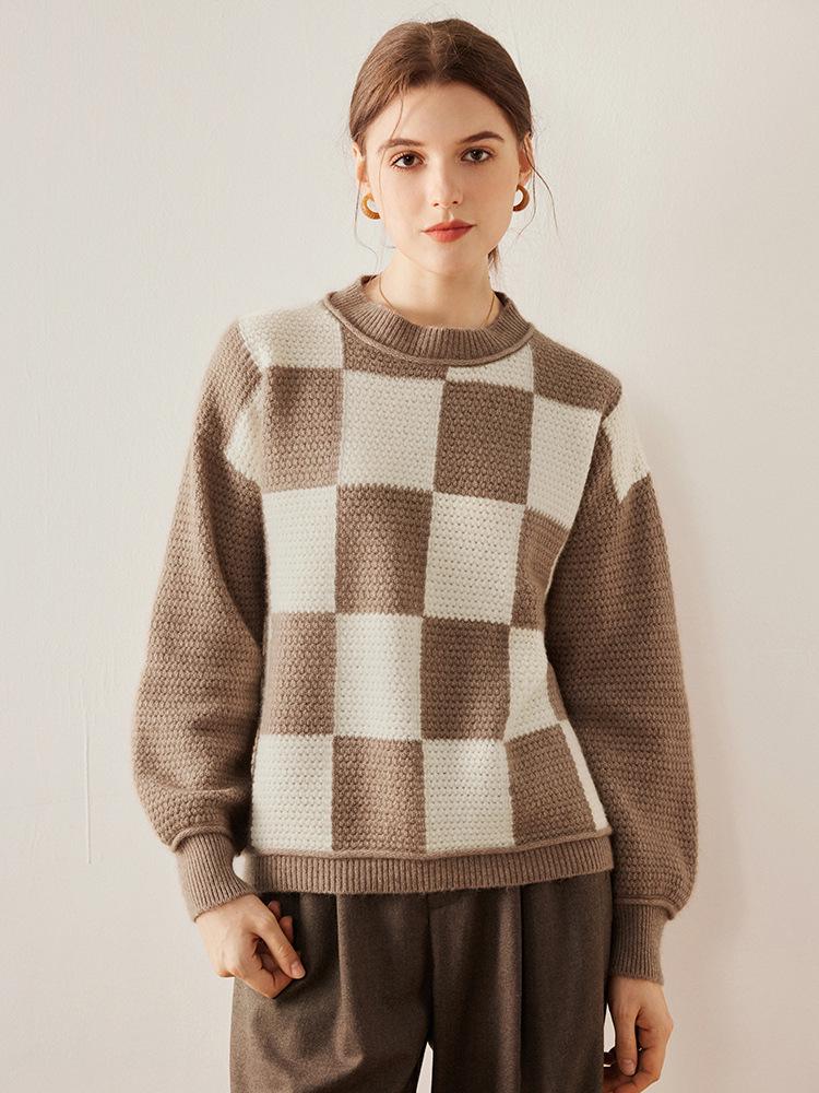 Women's Color-Block Cashmere Sweater: Round Neck, Drop Shoulder Pullover for Autumn/Winter - Thick, Loose, Casual Knitwear