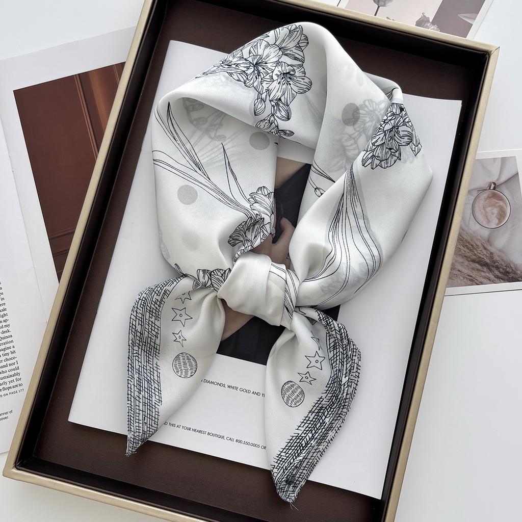 1Pc 70*70Cm Square Scarf Women Luxury Beach Scarf Fashion Lady Hair Head Bandana Wraps Female Neckerchief Hijab Shawl