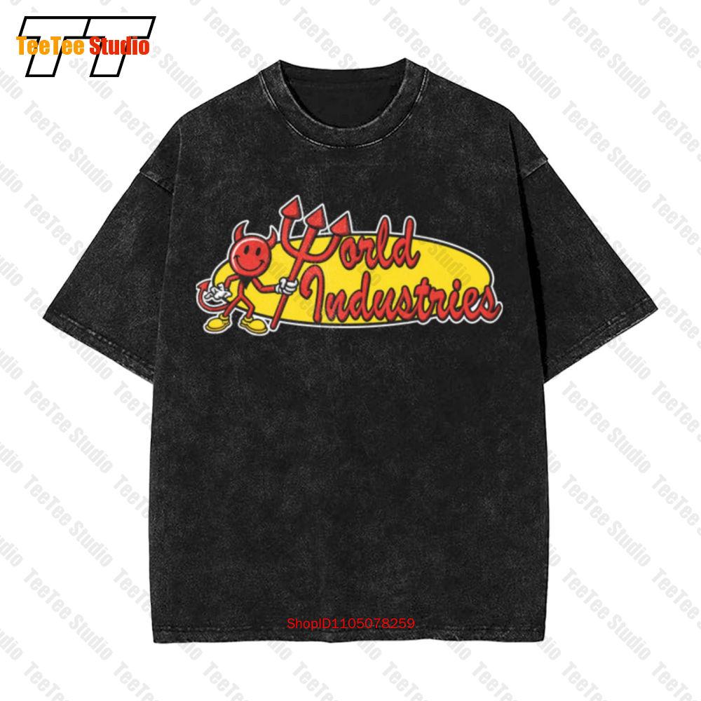 World Industries Devil Man Black Skateboard Skate Vintage Oversized TShirt UMU S