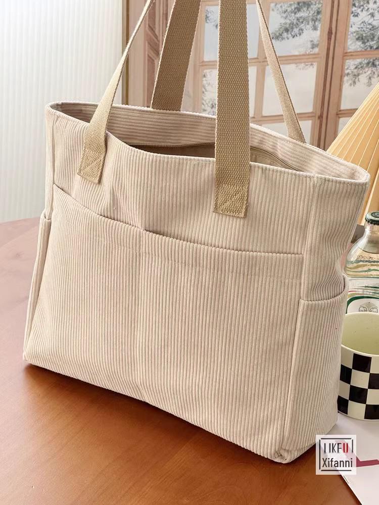 

Японская холщовая сумка на молнии — утолщенная, повседневная в литературном стиле для студентов и пассажиров.