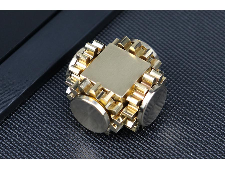 Nine-Tooth Pure Copper Metal Alloy Gear-Linked Fidget Spinner Ferris Wheel with 34-Gear Rubik's Cube Design