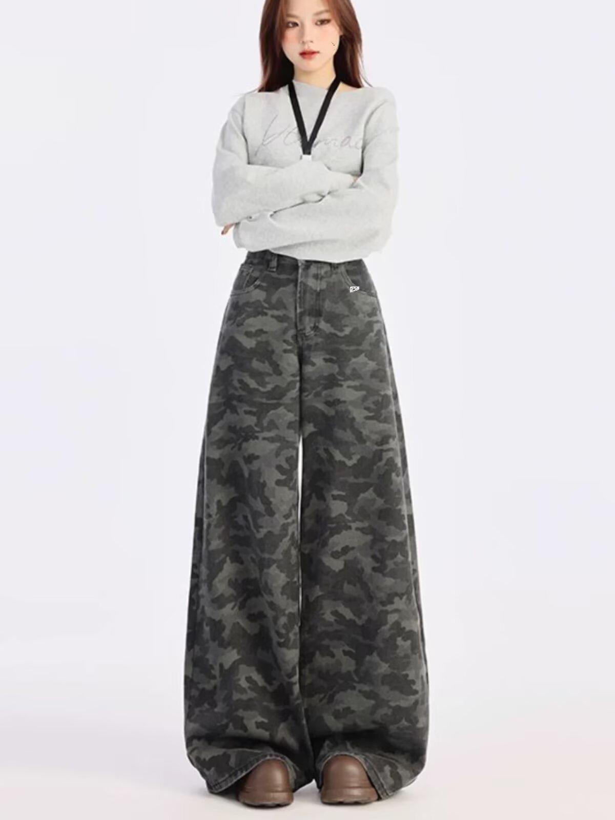 

Women s Plus Size High Waist Camouflage Cargo Jeans - Retro Wide Leg, Slimming Loose Fit, Casual High Street Style (2025 Edition) M