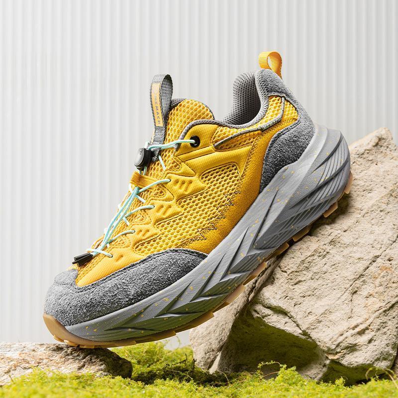 Classic Brand Comfortable Anti Slip Hiking Shoe Top Quality Wearable Thick Soled Climbing Shoe Top Quality Trekking Sneaker36-45
