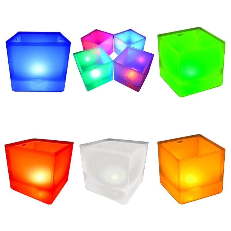 Durable LED Ice Bucket Lighted Ice Bucket PP Material Large Capacity Ice Tub Ice Kegs Suitable for Party Bars and Club