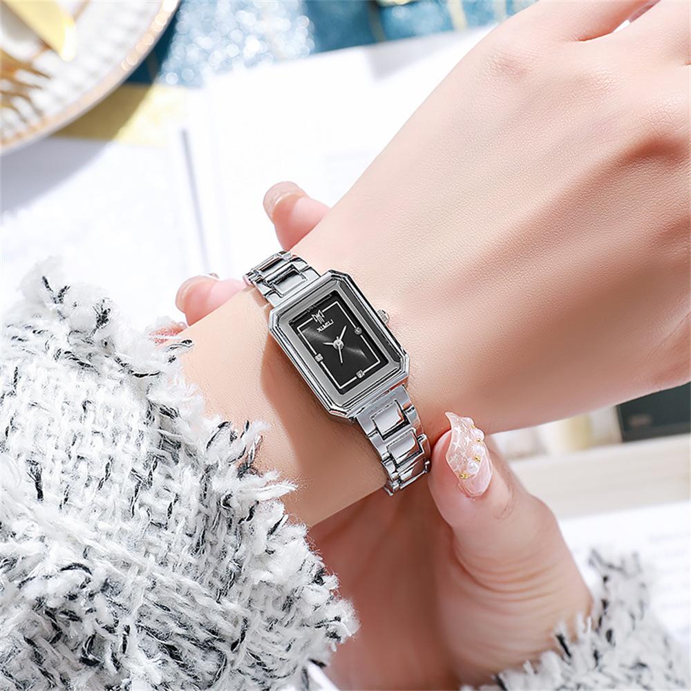 Nouvelle Montre Femme Marque Luxe Léger Carré Simple Bracelet Acier Inoxydable Étudiante Mode Montres Quartz