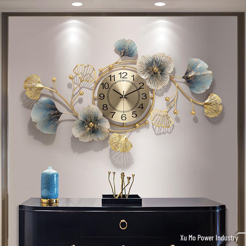 Elegant Ginkgo Leaf Chinese Style Silent Wall Clock for Living and Dining Rooms