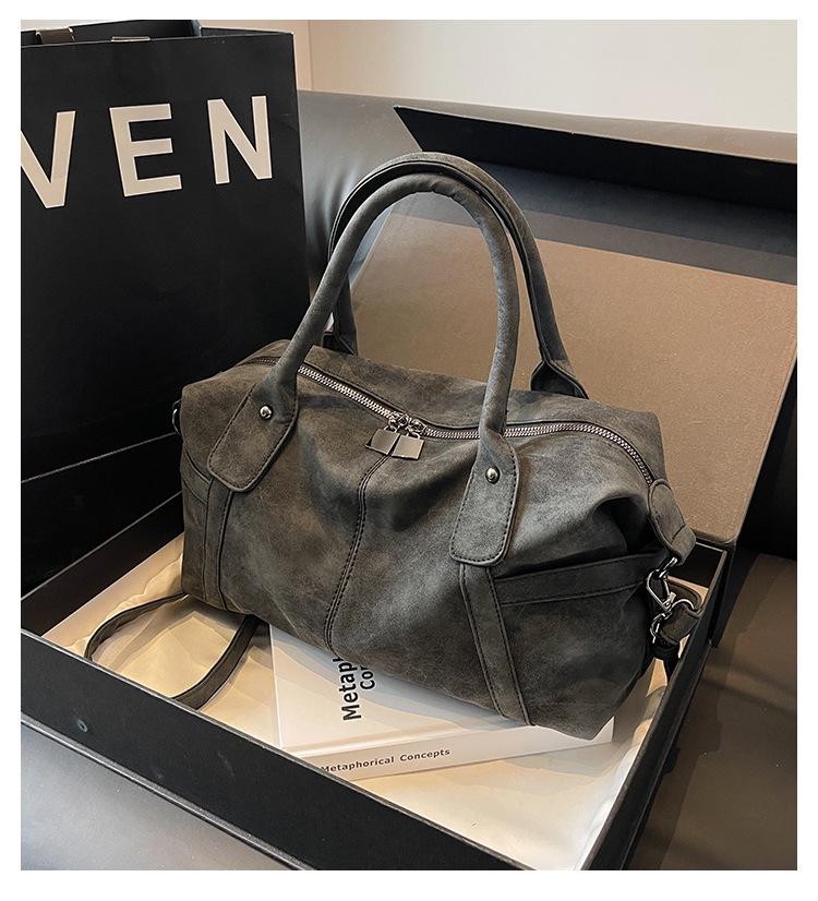 Stylish Large-Capacity Frosted Shoulder Bag: Versatile Women's Travel Handbag