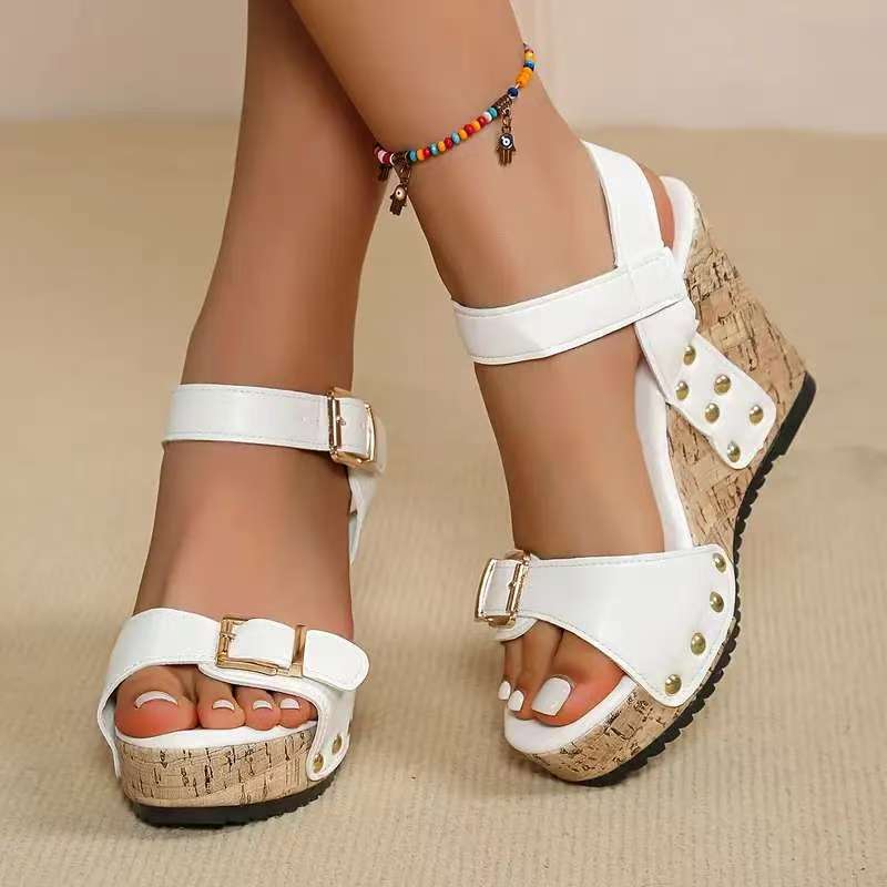 Fashion SpringSummer 2025 new style button-strap riveted sandals fishmouth wedge heel waterproof trolley stitching sandals for women 36 3255₽