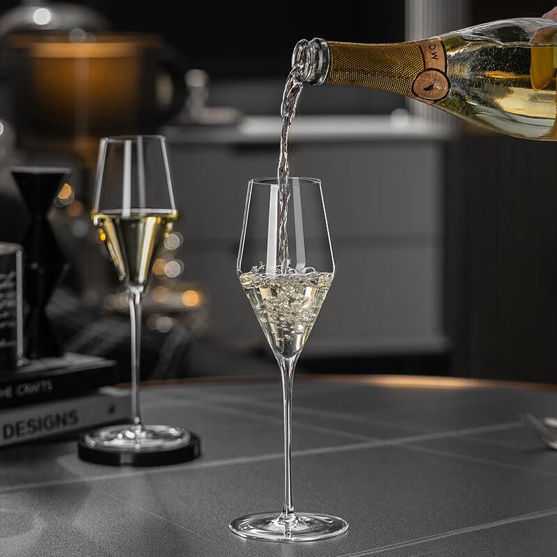 Genas European Crystal Champagne Flutes