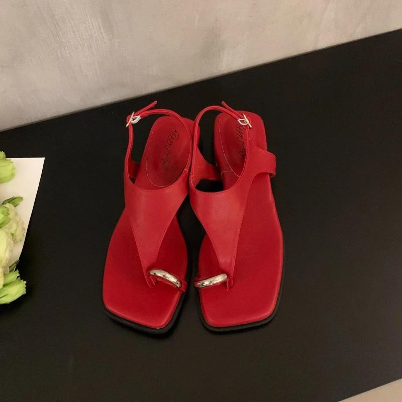 

Fashion Women s Sandals 2025 Summer New Fashion Casual Outdoor Beach Shoe Clip Toes Women s Wedge Metal Decorative Sandals Zapatos Mujer 40 красный