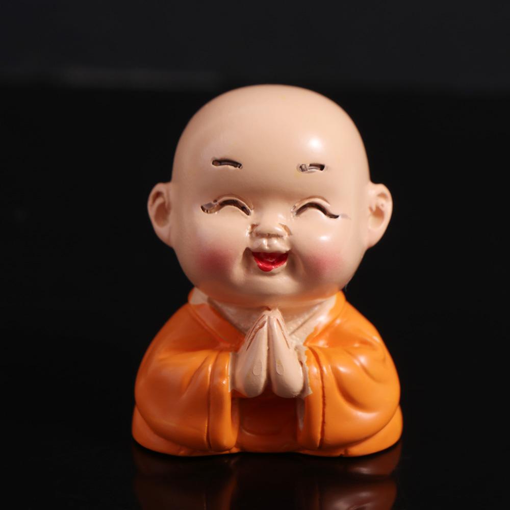 Mini statuetta di Buddha in resina, piccola scultura di monaco carina, ornamenti di Buddha, decorazione per la scrivania della casa