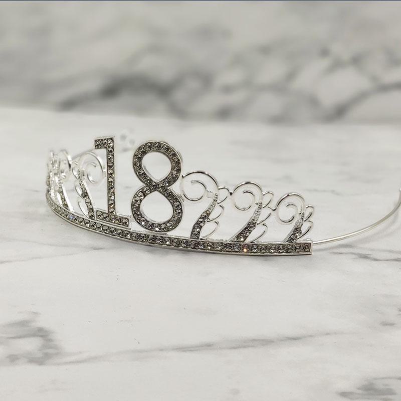 Queen Crown Cake Decoration with Lace, Pearls, and Baby's Breath for Birthdays