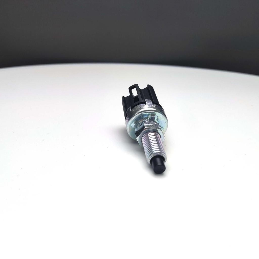 Clutch Switch for Geely Emgrand EC715/18, Gleagle Vision GC7, Englon SC7 & More Models