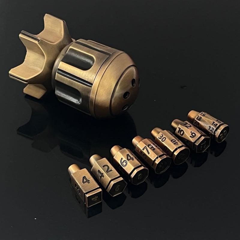 Набор из 7 металлических многогранных игральных костей с вращающимся револьверным — фото 14