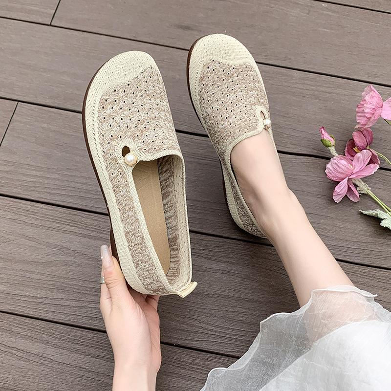 Summer New Cloth Shoes Women's Breathable Hollow Mesh Shoes Soft Sole Middle-aged and Elderly Mother Shoes Shallow Casual Shoes Crochet