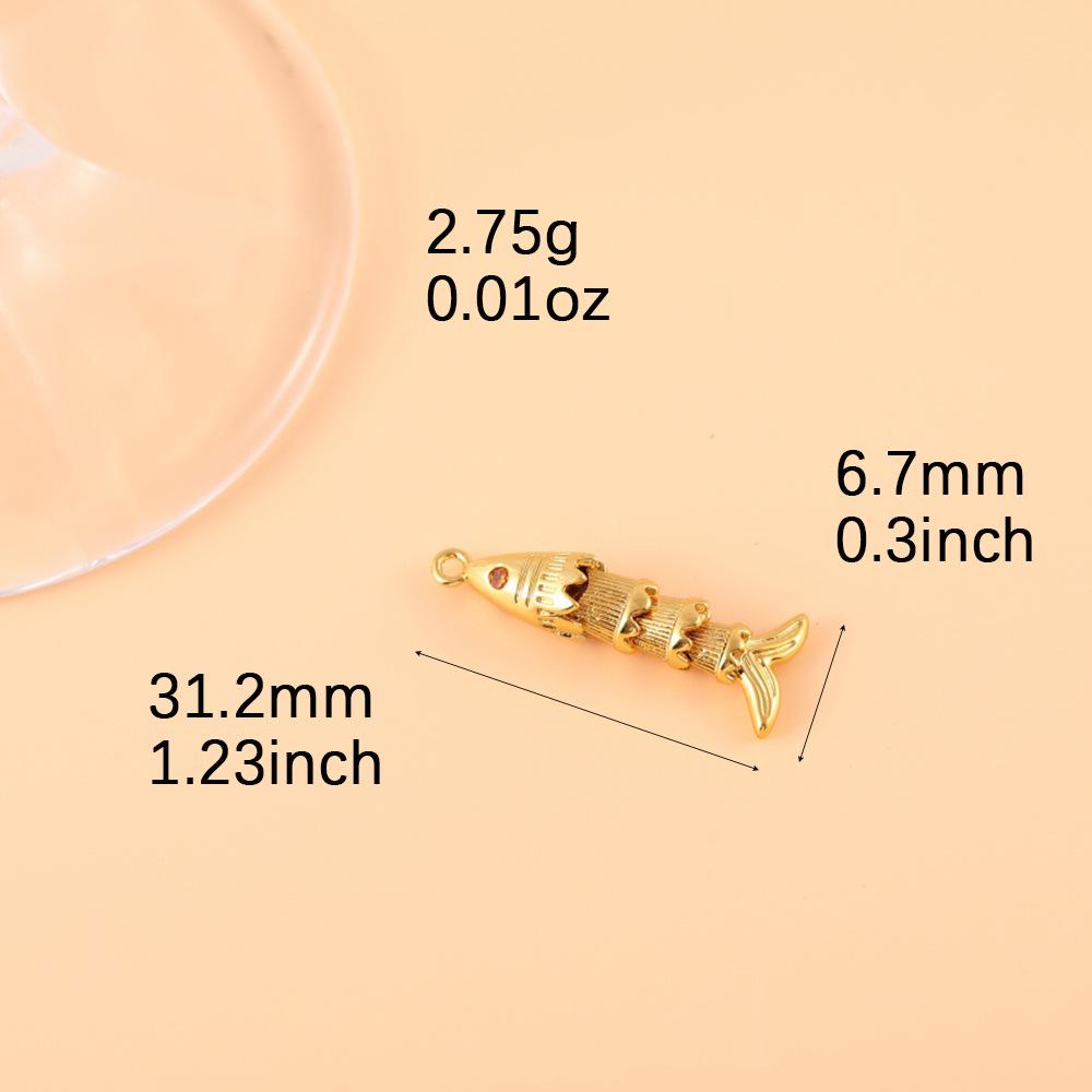 Eleganter vergoldeter Koi-Fisch Anhänger mit Strasssteinen