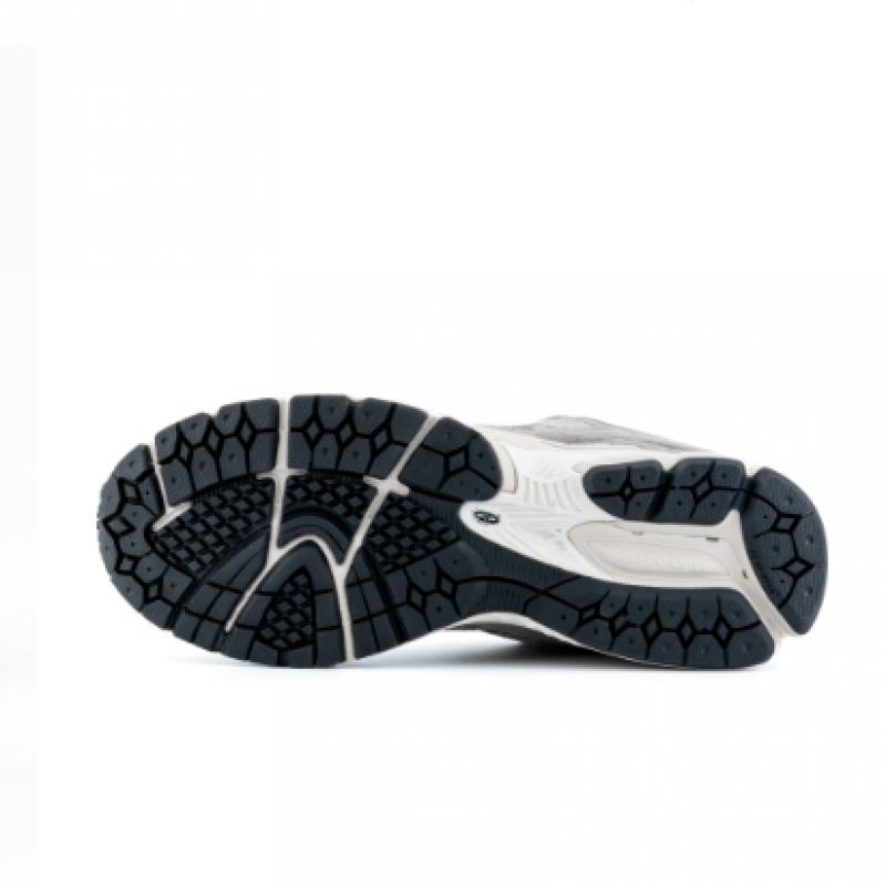 New Balance Club  2002r Grey Ml2002rc