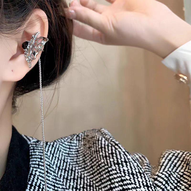 Elegant Butterfly Tassel No-Piercing Ear Clips - Trendy, Versatile, Fashionable Earring Accessory