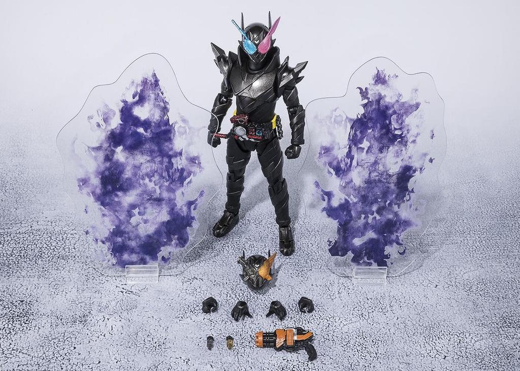 S.H.Figuarts Kamen Rider Build Rabbit Tank Hazard Form Heisei Generations Edition
