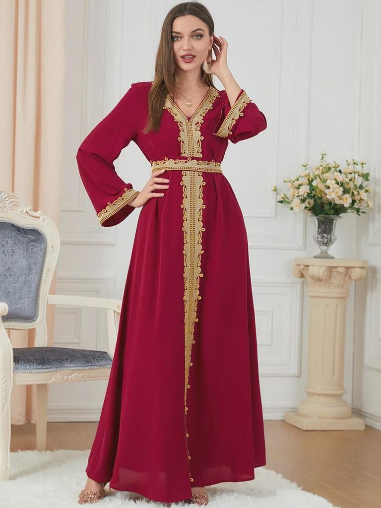 Embroidered Solid Color Maxi Dress with Long Sleeves for Muslim Women
