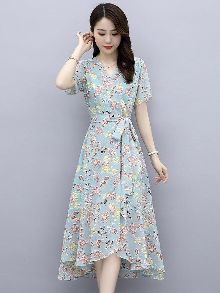 Summer Floral Dress Women's Simple and Generous Temperament Celebrity Mother Skirt