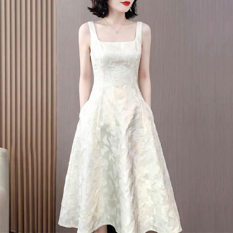 

Butterfly Jacquard Slim Fit Formal Dress - Retro Socialite Style, Cinched Waist, Summer Birthday Outfit 2XL (110-119cm)