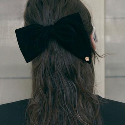 Of Lavishe Cameo Black Velvet Uneven Ribbon Pin
