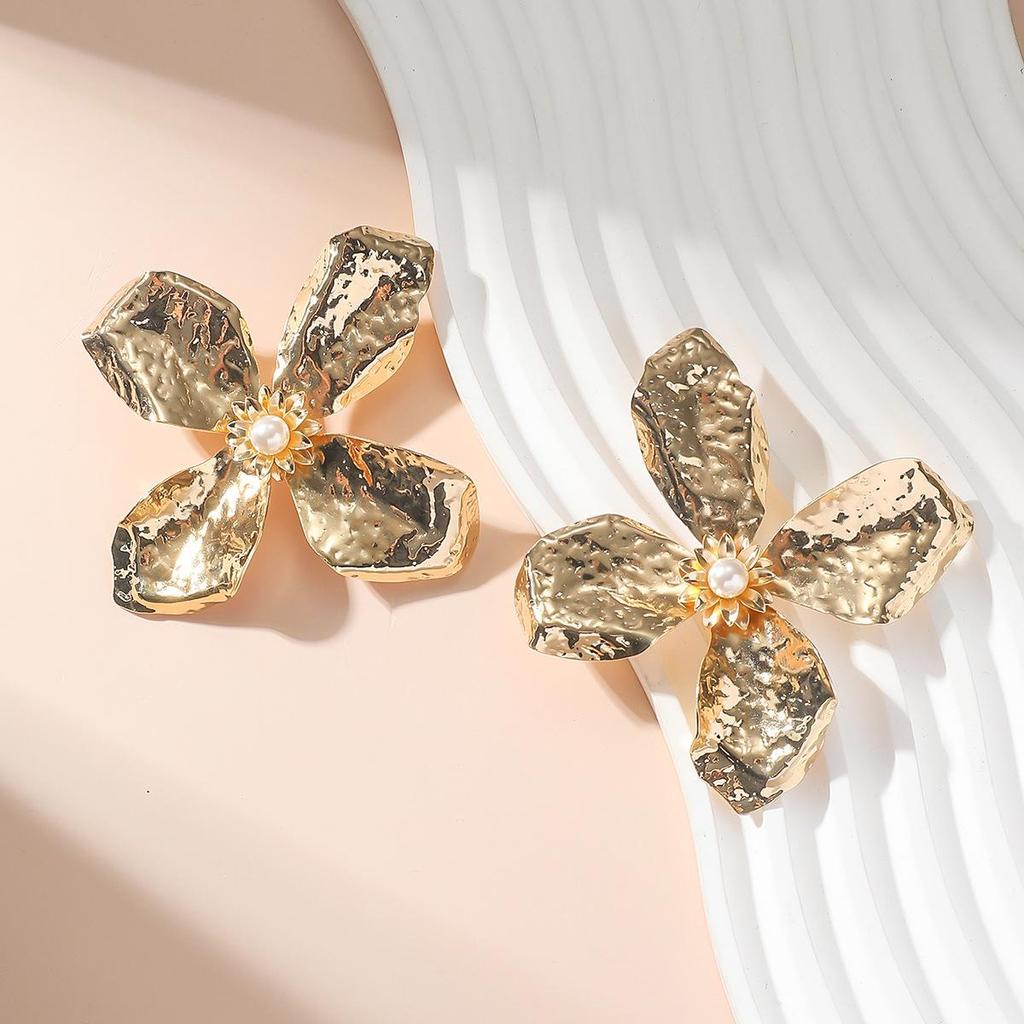 Vintage Leaf & Flower Stud Earrings with Metal Accents - European & American Style