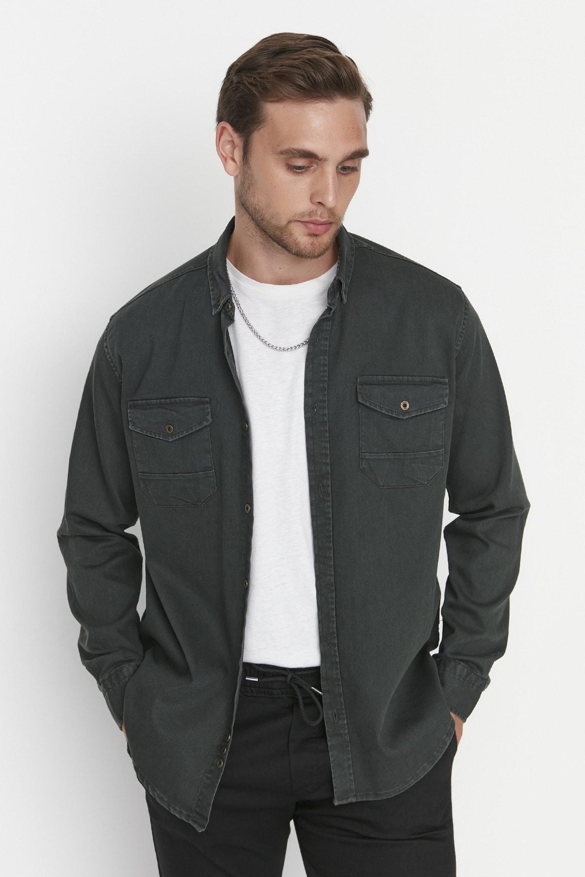 

Хаки Мужчины Рубашка на металлических пуговицах TMNSS20GO0104..