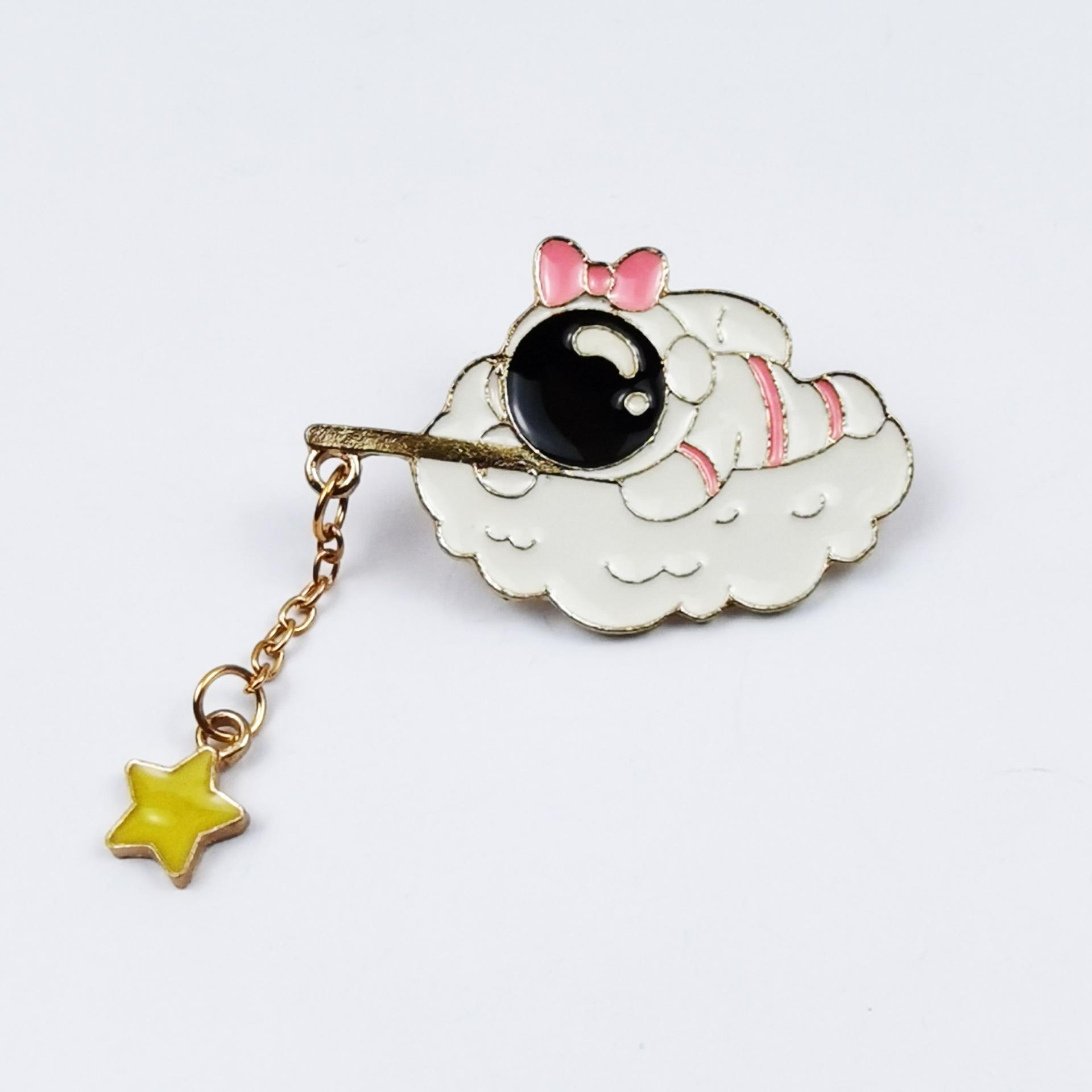 Creative Cartoon Brooch: Astronaut Puppy Enamel Badge Accessory