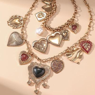 Modische Punk Metall Herz Anhänger Halsketten für Frauen Vintage Choker Kette Luxuriöser Party Schmuck Geschenk