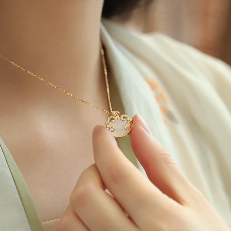 Guochao Style White Chalcedony Ping An Long Life Lock Necklace Light Luxury High Sense Ruyi Plated Pendant Clavicle Chain Neck Ornament