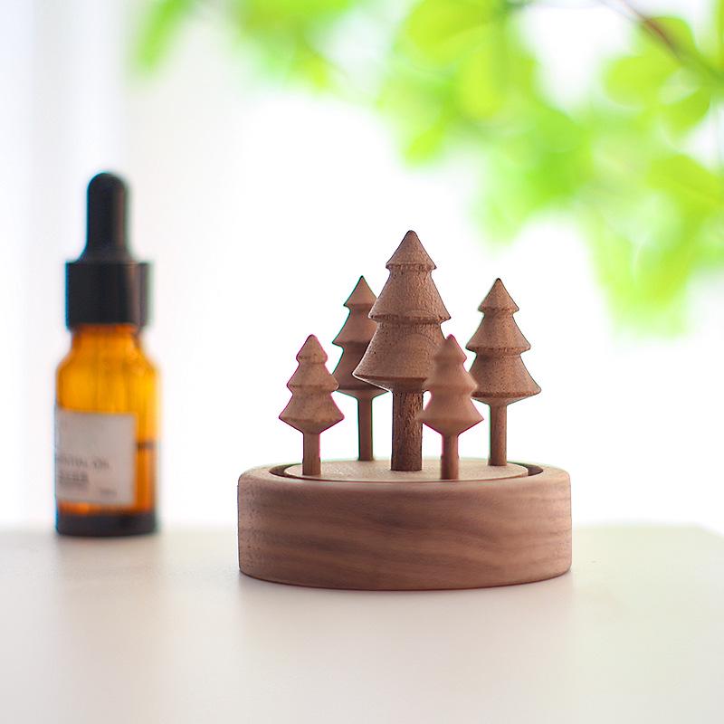 Little Forest Aroma Diffuser Sticks: Long-lasting Indoor Fragrance with Floral Decor
