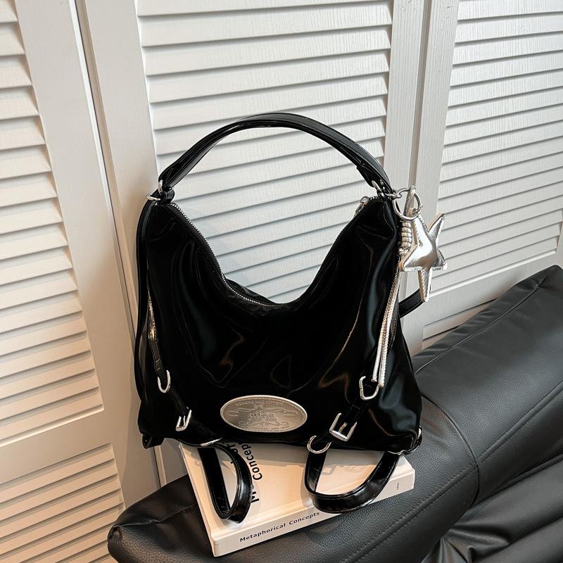 

Niche backpack women s autumn new fashion trend multi-purpose can go out with one shoulder fashion bag