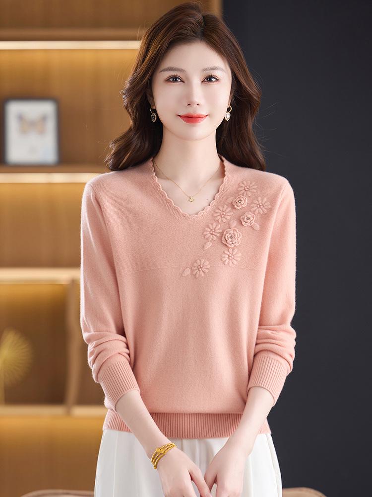 Women's V-neck Pure Wool Autumn/Winter Red Sweater 2025 - Loose Knit Base Layer Top