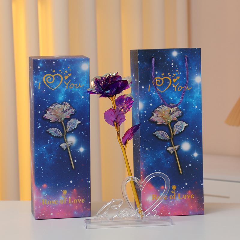 Φωτεινή Ανθοδέσμη με Τριαντάφυλλα από Φύλλο Χρυσού 24Κ: Διατηρημένα Τεχνητά Λουλούδια για την Ημέρα του Αγίου Βαλεντίνου, την Ημέρα της Μητέρας και τα Γενέθλια