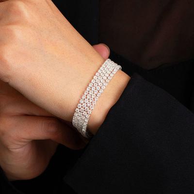 Wind Super Flash Full Diamond Bracelet, High-End Women'S Light Luxury Niche Bracelet, Simple And Versatile Fashion Hand Jewelry