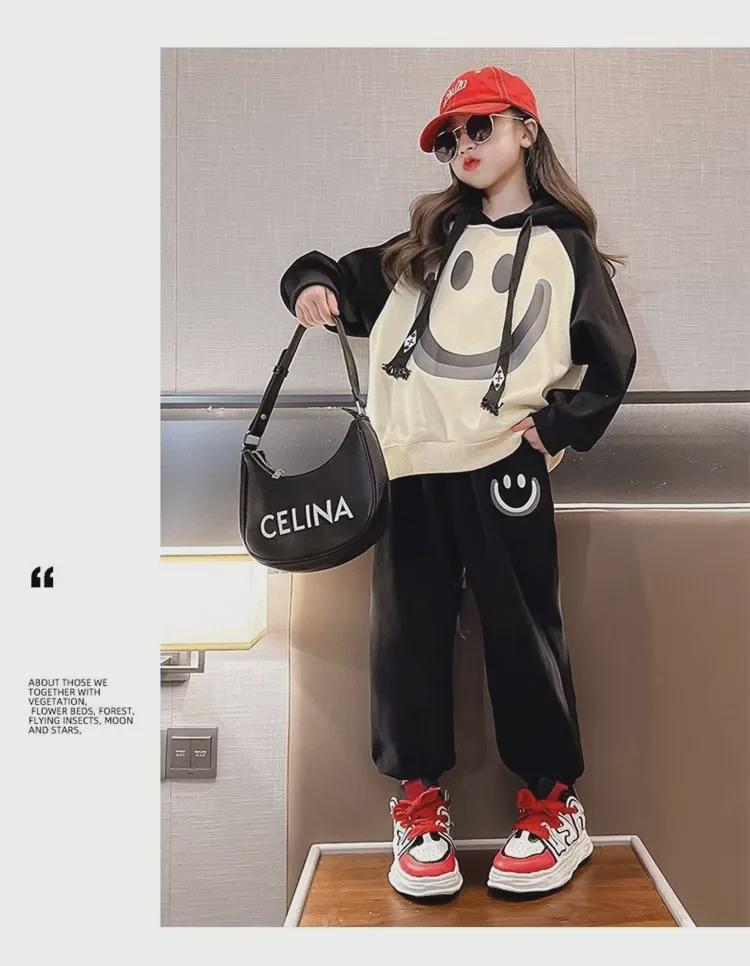 Dívčí jarní a podzimní módní svetr dvoudílný volnočasový oblek