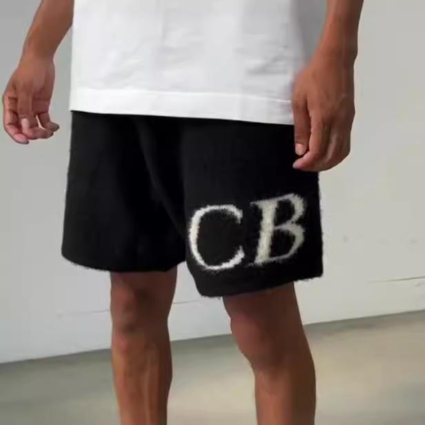 Unisex Trendy Logo Knit Sweater & Casual Shorts Combo