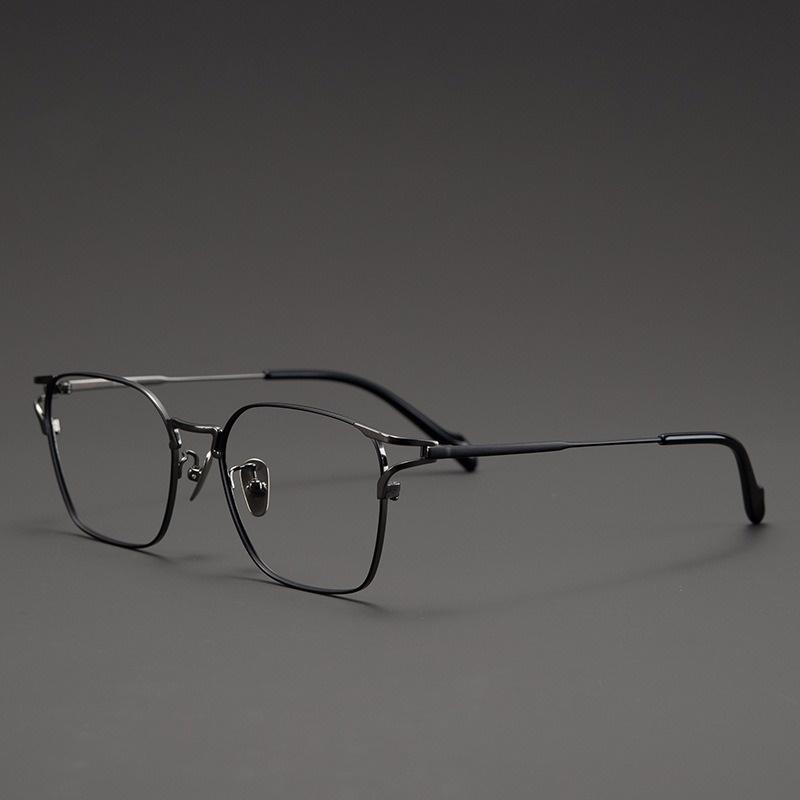 

Titanium Glasses Man Classic Style Eyeglasses Frame Optical Retro Men Glasses Frames