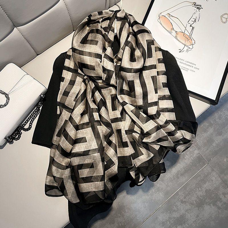 Lüks 190X135CM Güneş Koruyucu Eşarp Yeni Kış Sıcak Paşmina Eşarplar Kadın Moda İpek Hicab Hediye Çift Stil Kaşmir Şallar