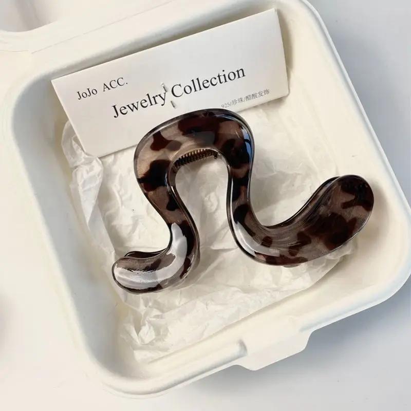 Elegant Women Hair Clip Premium Hairpin Back Head Accessories Simple Irregular Hair Catch  New Fashion Hair Clips