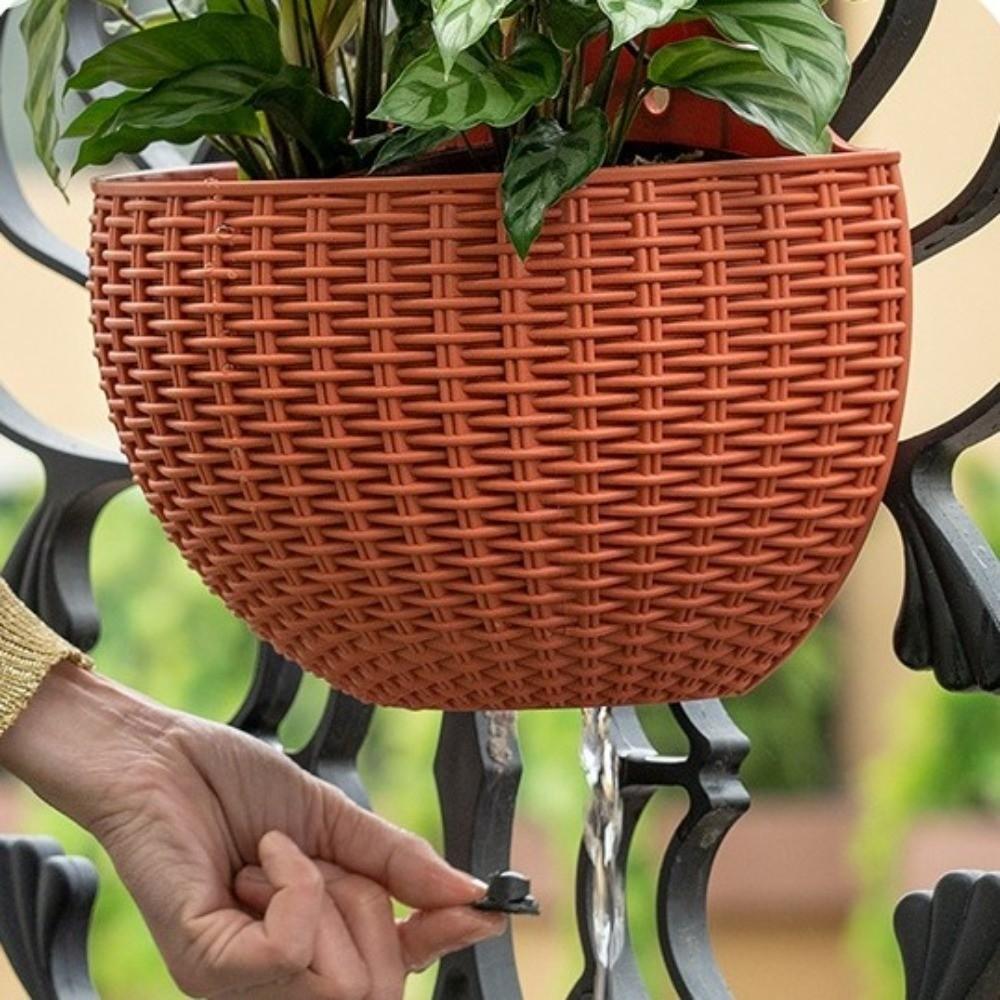 Plastic Rattan Weaving Hanging Flowerpot Wear-resistant Wall Flower Pot  Flower Shop