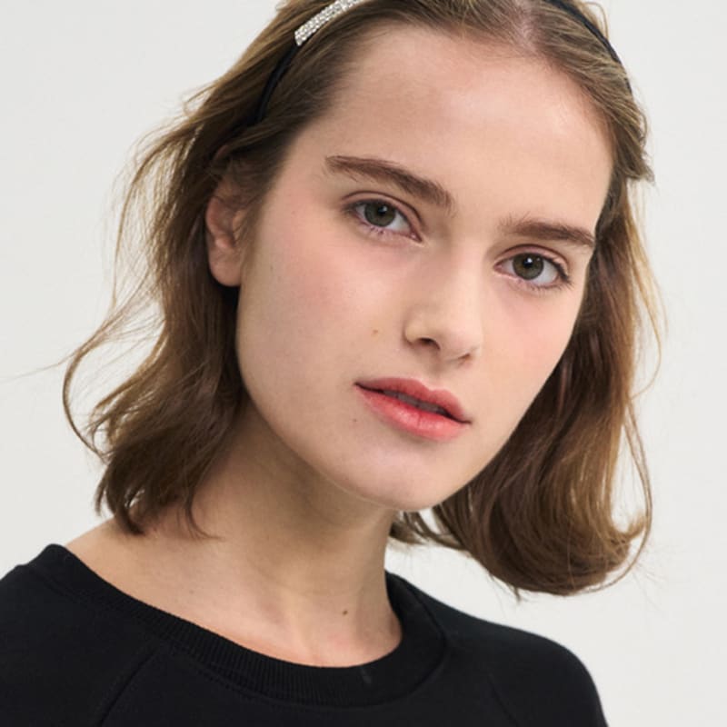 SORRY TOO MUCH LOVE Quadratisches Silbernes Schmuck-Haarband_Schwarz