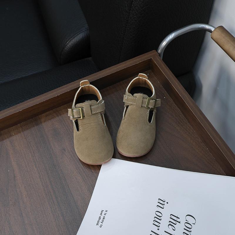 Children's Leather Shoes New Round-toe Girls' Flat Shoes Fashion Causal Kids Hollow-out Boys Walking Shoes Solid Color Non-slip