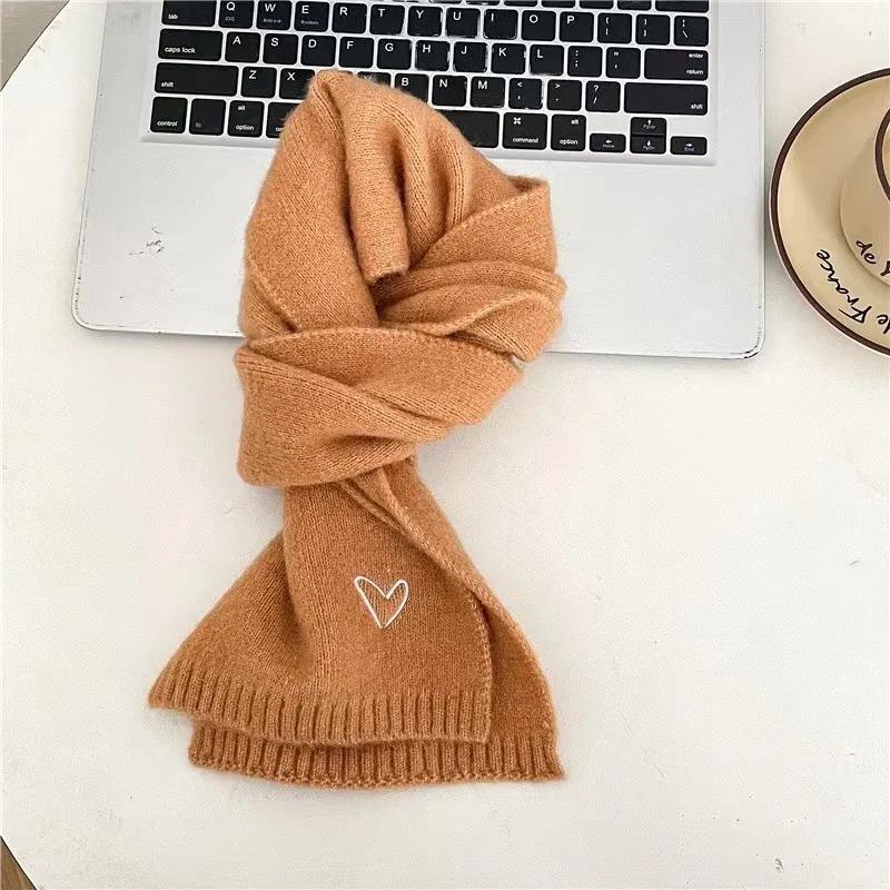Wersja koreańska szalika dziecięcego jesienno-zimowego dla chłopców i dziewczynek ciepły miłość styl zagraniczny wszechstronny śliniaczek dla niemowląt trend